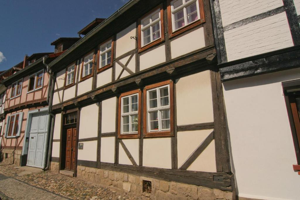 Urlaub Im Fachwerk - Das Sattlerhaus Quedlinburg Exterior photo